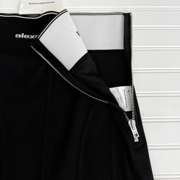 Alexander Wang Black High-Waist Mini Skirt - Picture 5 of 10